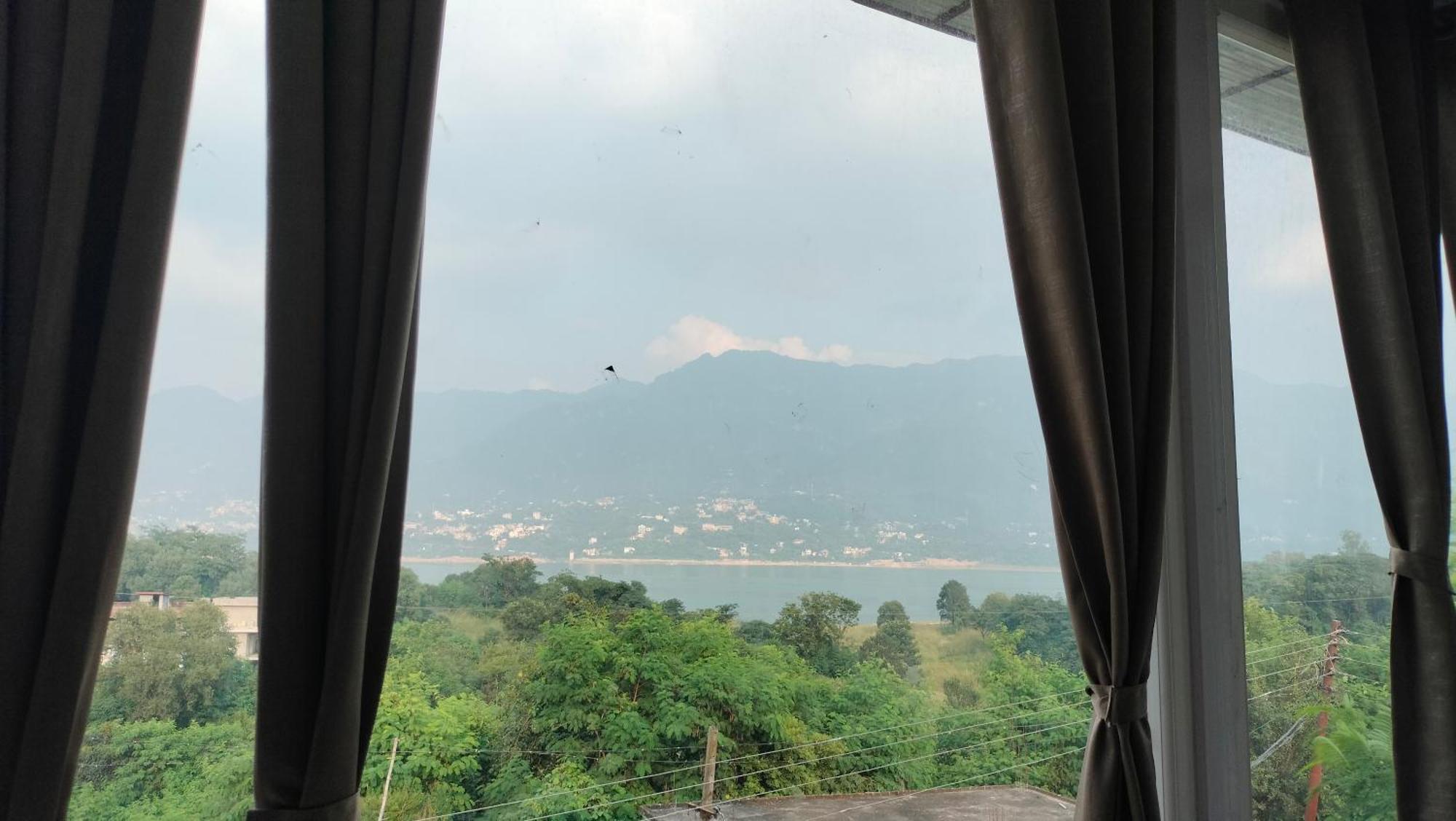 Govind Sagar View Hotel & Restaurant Bilaspur  Exterior foto